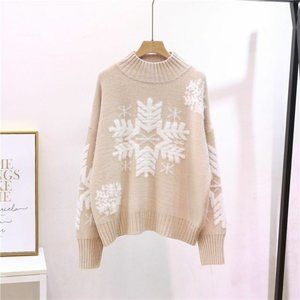 main stripe tan white snowflake heavy sweater fuzzy warm size medium